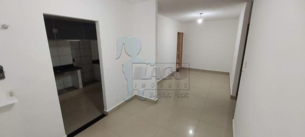 Comprar Apartamentos / Padrão em Ribeirão Preto R$ 220.000,00 - Foto 3