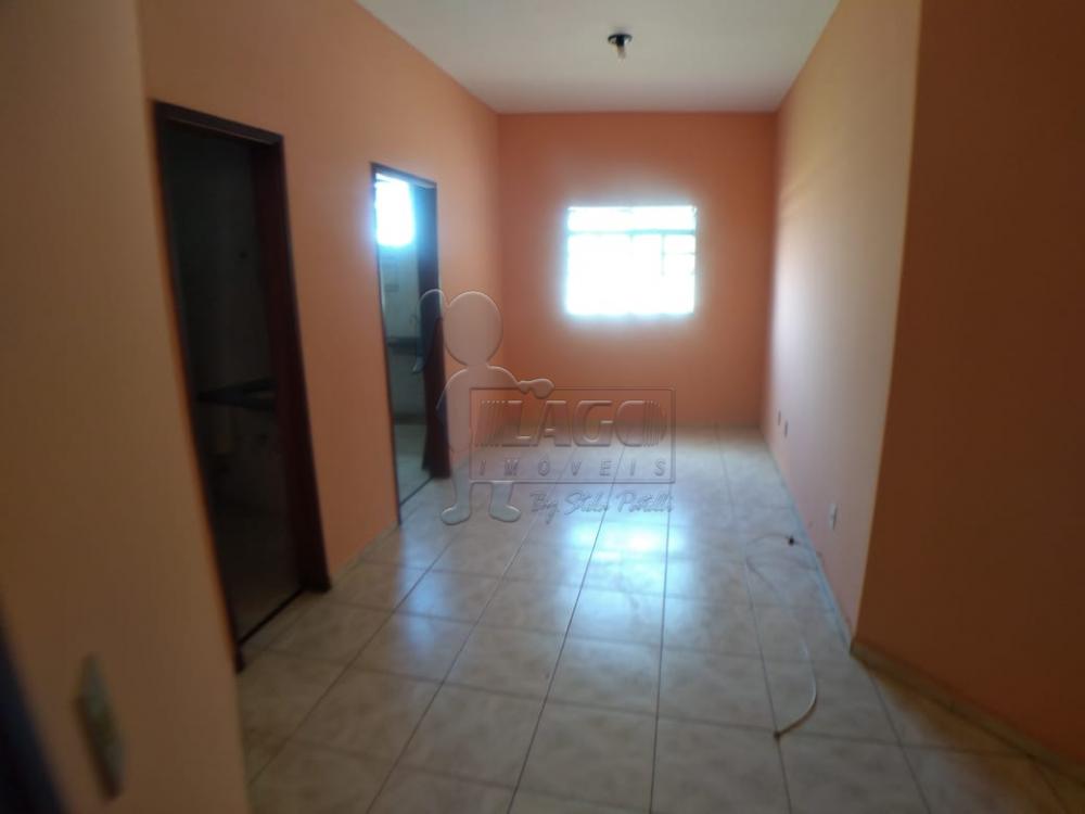 Alugar Apartamentos / Padrão em Ribeirão Preto R$ 600,00 - Foto 2