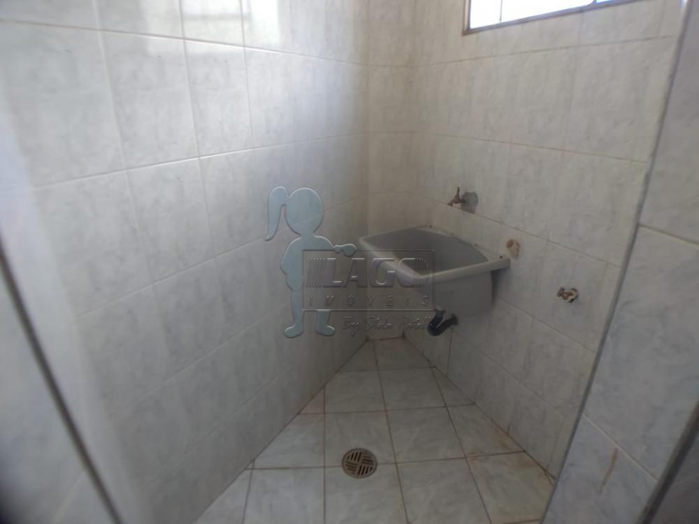 Alugar Apartamentos / Padrão em Ribeirão Preto R$ 600,00 - Foto 5