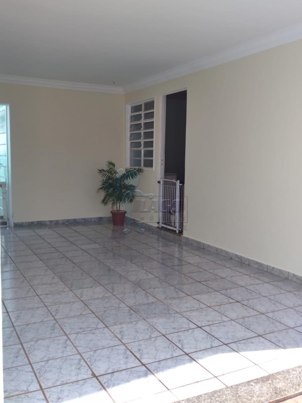 Comprar Casas / Padrão em Ribeirão Preto R$ 390.000,00 - Foto 1