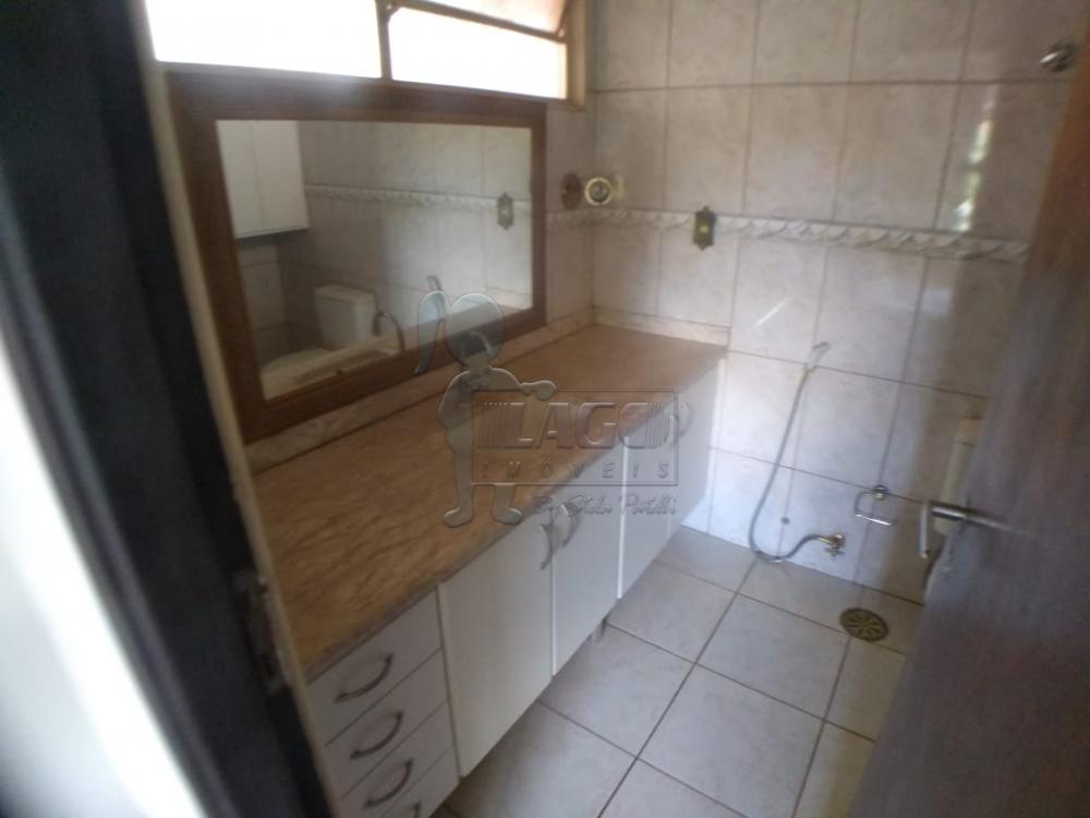 Alugar Apartamentos / Padrão em Ribeirão Preto R$ 1.100,00 - Foto 16