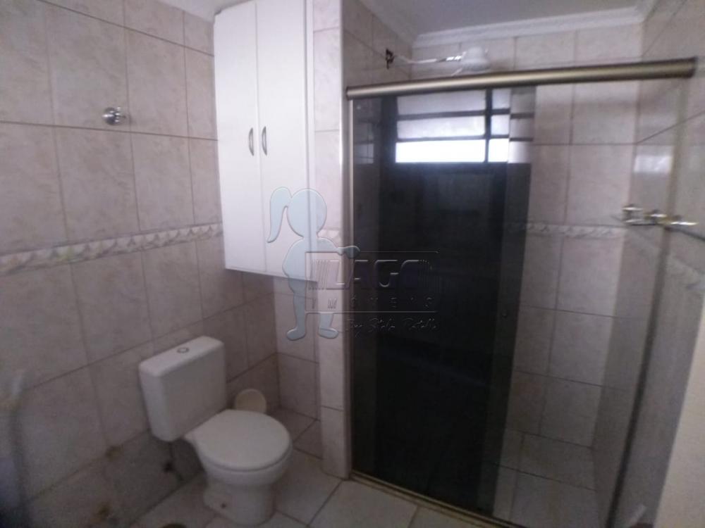 Alugar Apartamentos / Padrão em Ribeirão Preto R$ 1.100,00 - Foto 17