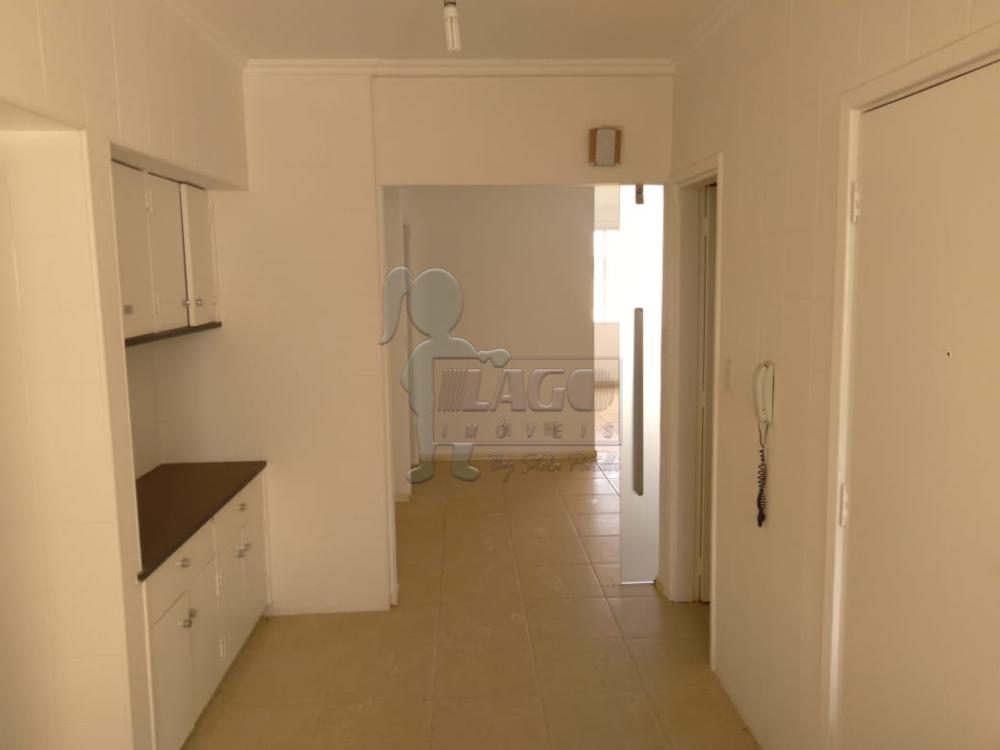 Alugar Apartamentos / Padrão em Ribeirão Preto R$ 1.400,00 - Foto 5