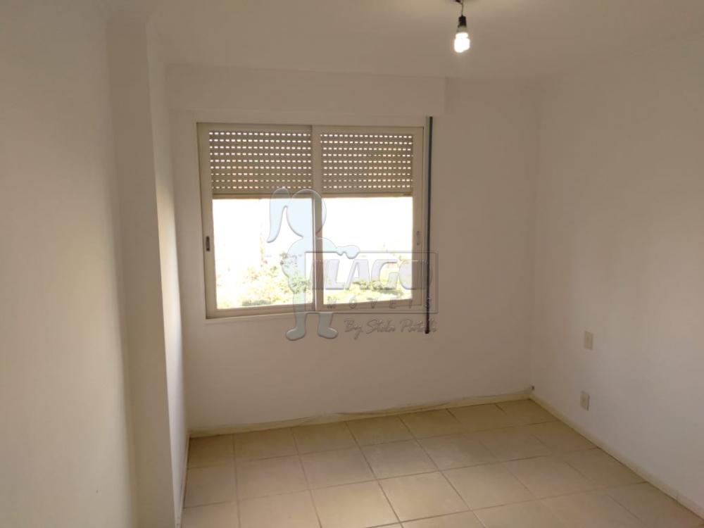 Alugar Apartamentos / Padrão em Ribeirão Preto R$ 1.400,00 - Foto 8