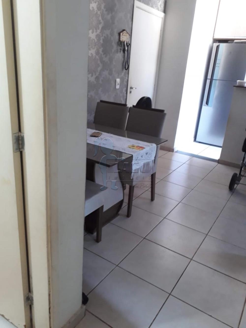 Alugar Apartamentos / Padrão em Ribeirão Preto R$ 1.150,00 - Foto 4