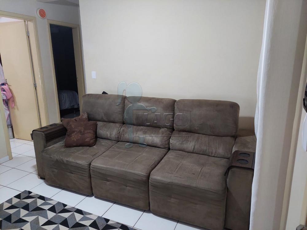 Comprar Apartamentos / Padrão em Ribeirão Preto R$ 244.000,00 - Foto 3