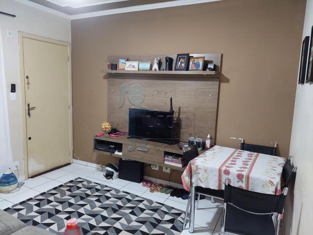 Comprar Apartamentos / Padrão em Ribeirão Preto R$ 244.000,00 - Foto 2