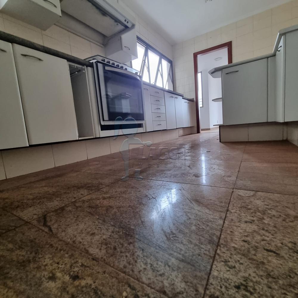 Alugar Apartamentos / Padrão em Ribeirão Preto R$ 3.000,00 - Foto 5