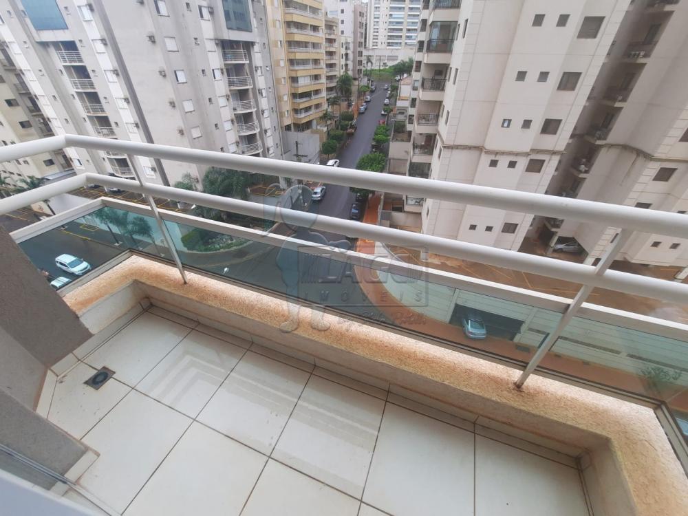 Alugar Apartamentos / Padrão em Ribeirão Preto R$ 1.150,00 - Foto 1