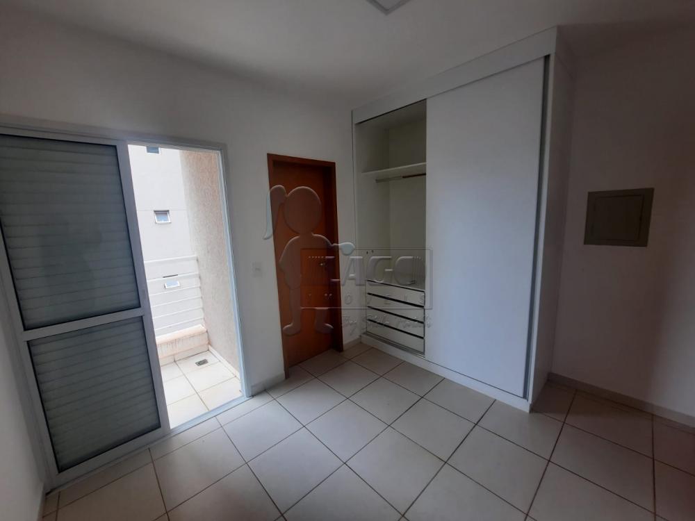 Alugar Apartamentos / Padrão em Ribeirão Preto R$ 1.150,00 - Foto 3