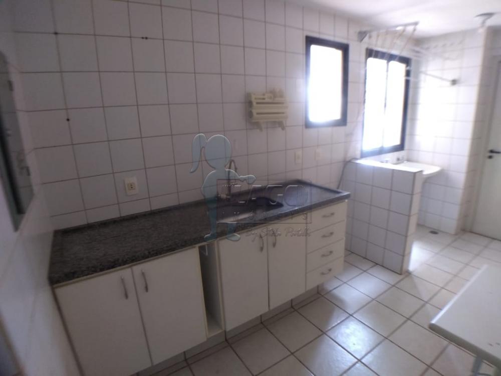 Alugar Apartamentos / Padrão em Ribeirão Preto R$ 1.400,00 - Foto 5