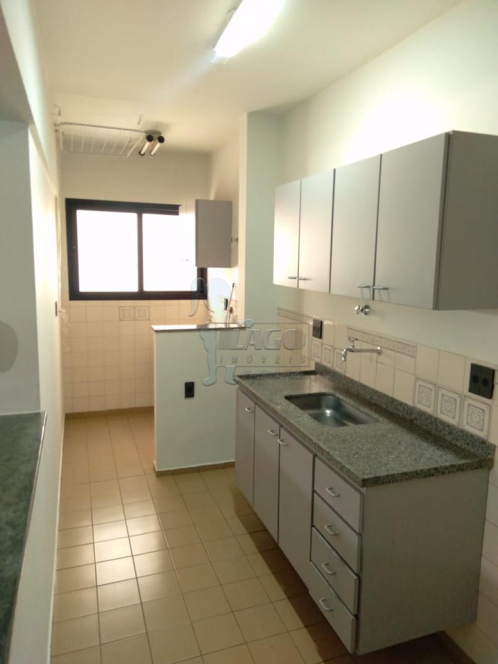 Alugar Apartamentos / Padrão em Ribeirão Preto R$ 900,00 - Foto 4