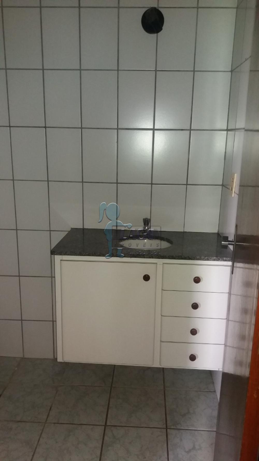 Alugar Apartamentos / Padrão em Ribeirão Preto R$ 740,00 - Foto 5