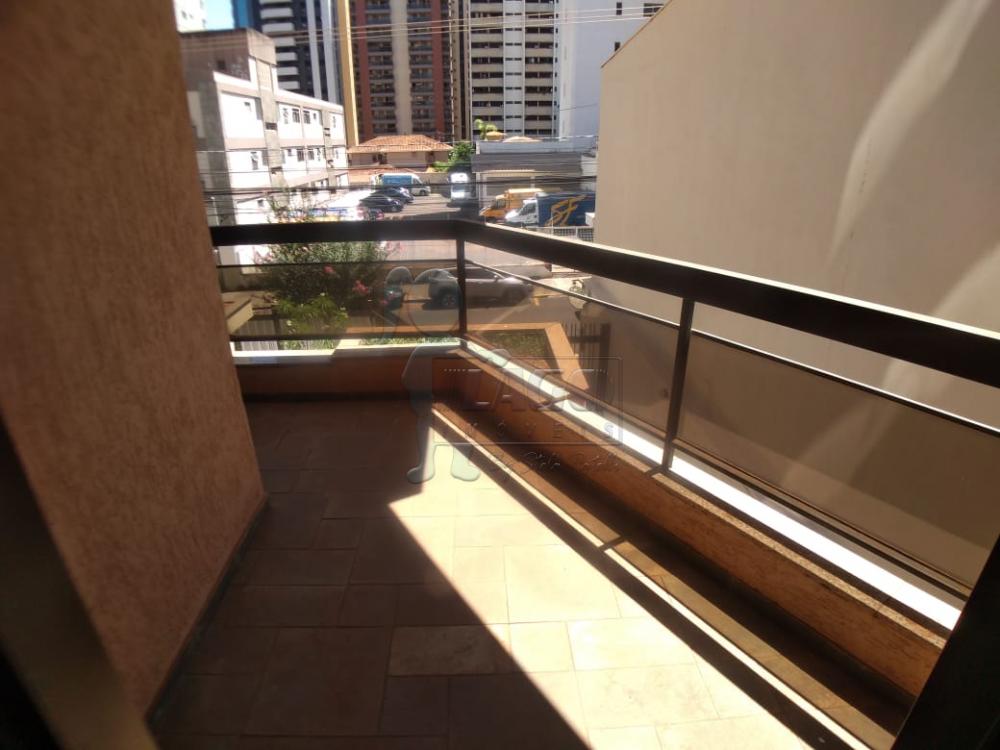 Alugar Apartamentos / Padrão em Ribeirão Preto R$ 1.200,00 - Foto 2