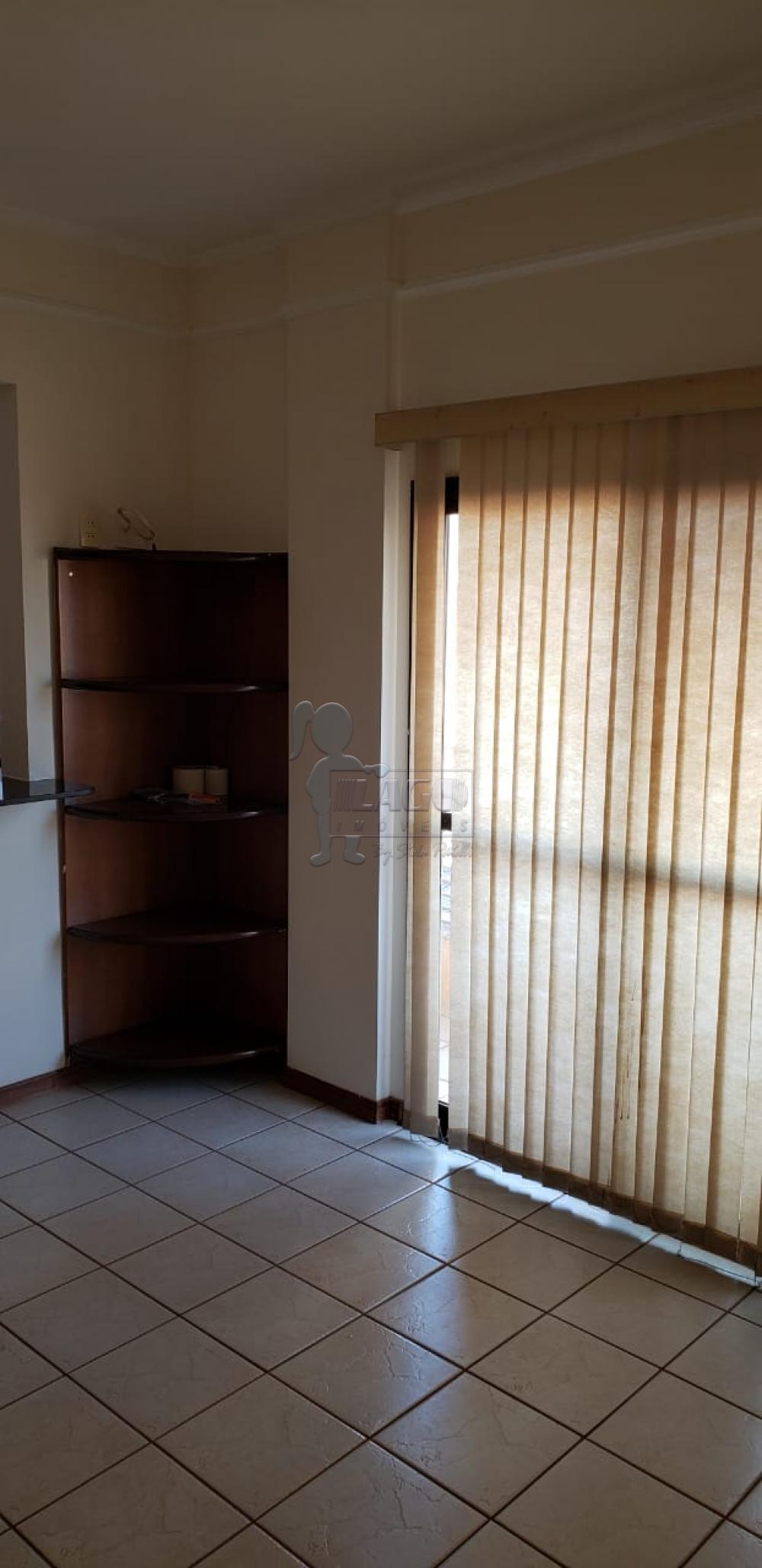 Alugar Apartamentos / Padrão em Ribeirão Preto R$ 1.200,00 - Foto 2