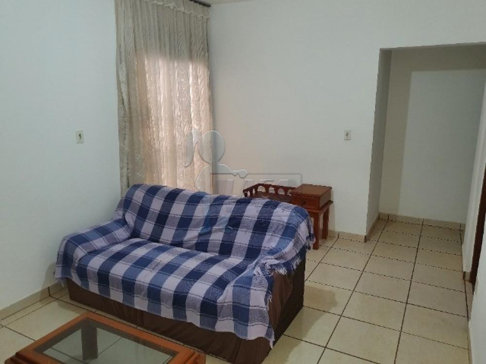 Alugar Apartamentos / Padrão em Ribeirão Preto R$ 700,00 - Foto 1