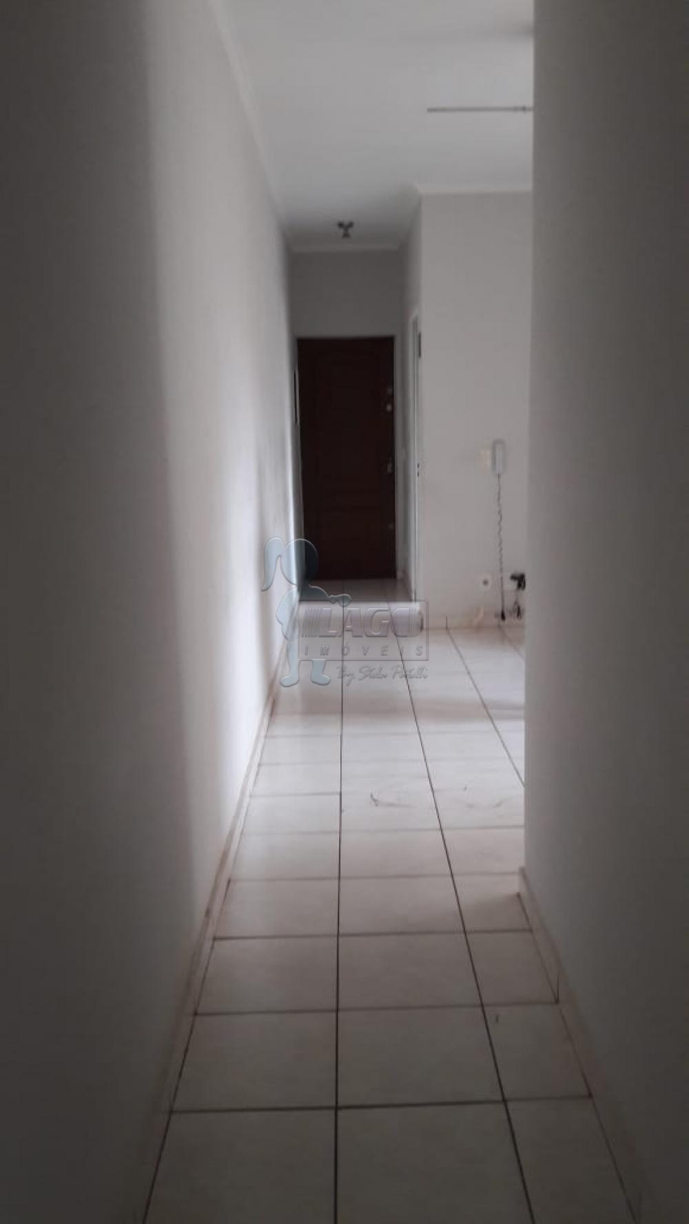 Alugar Apartamentos / Padrão em Ribeirão Preto R$ 550,00 - Foto 5