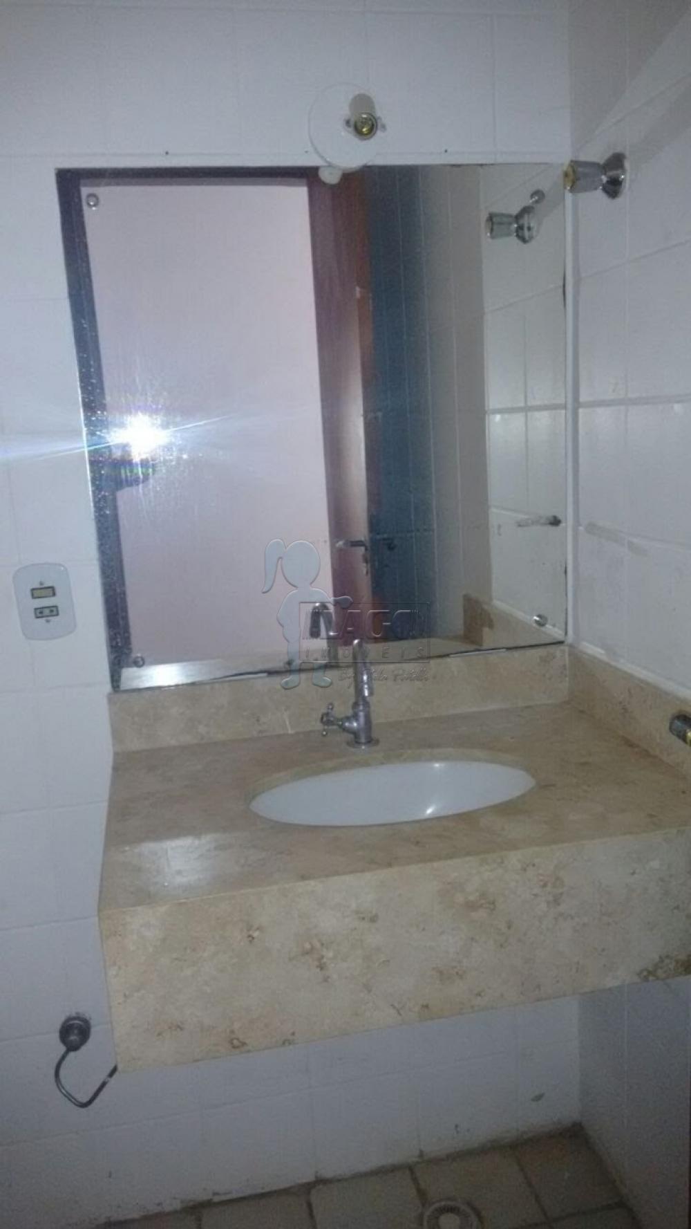 Comprar Apartamentos / Padrão em Ribeirão Preto R$ 205.000,00 - Foto 4