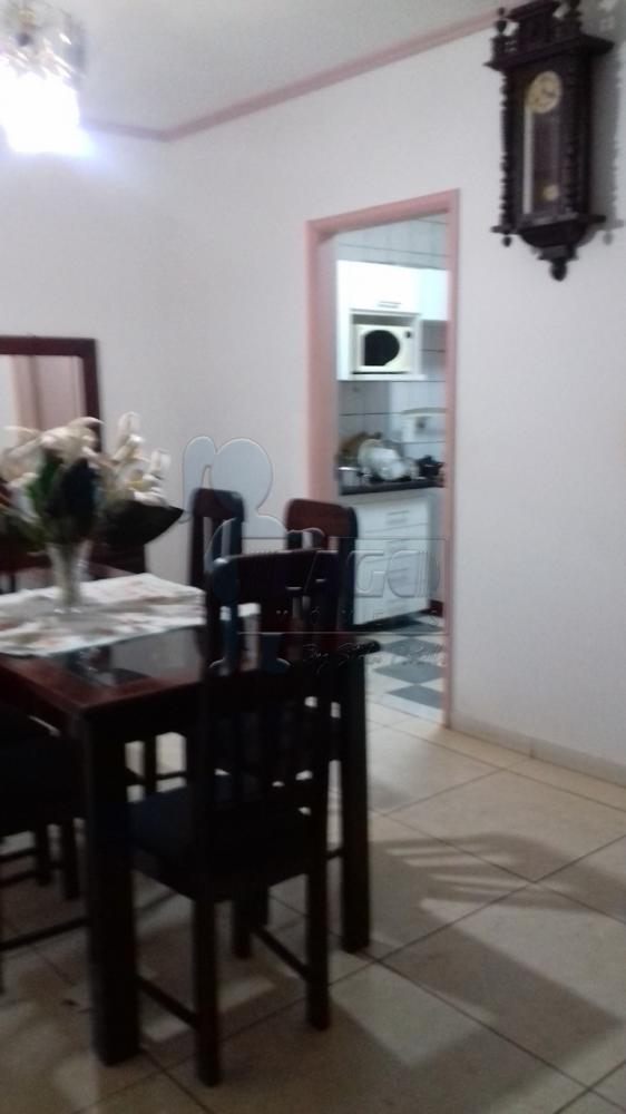 Alugar Apartamentos / Padrão em Ribeirão Preto R$ 1.200,00 - Foto 3