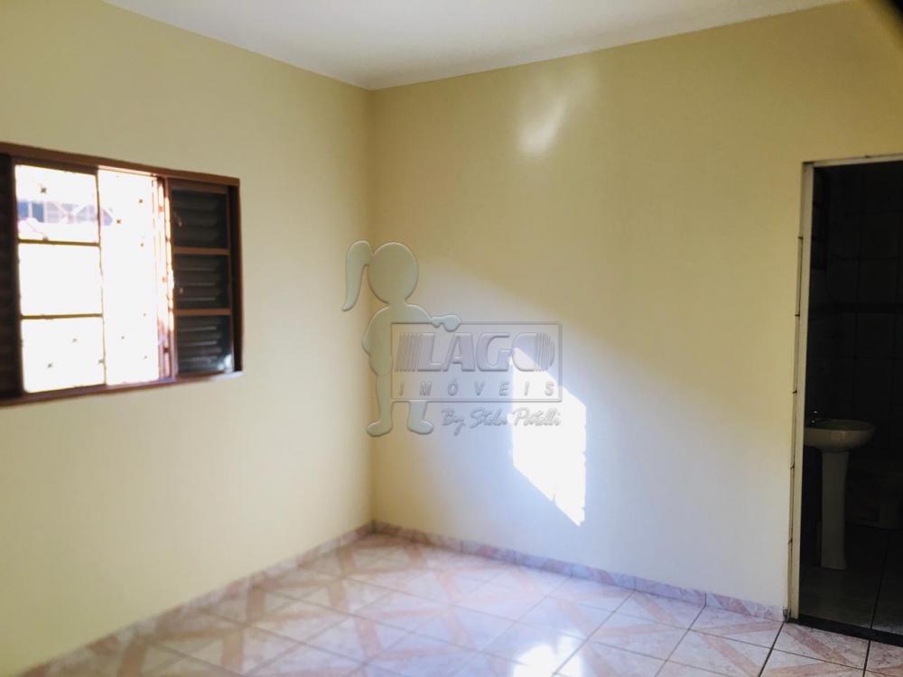 Alugar Casas / Padrão em Ribeirão Preto R$ 900,00 - Foto 7