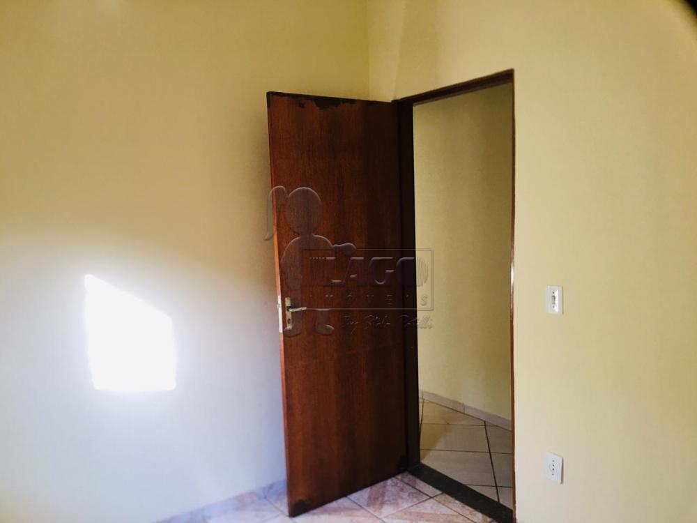 Alugar Casas / Padrão em Ribeirão Preto R$ 900,00 - Foto 14