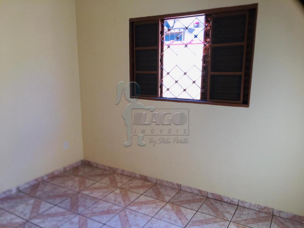 Alugar Casas / Padrão em Ribeirão Preto R$ 900,00 - Foto 17