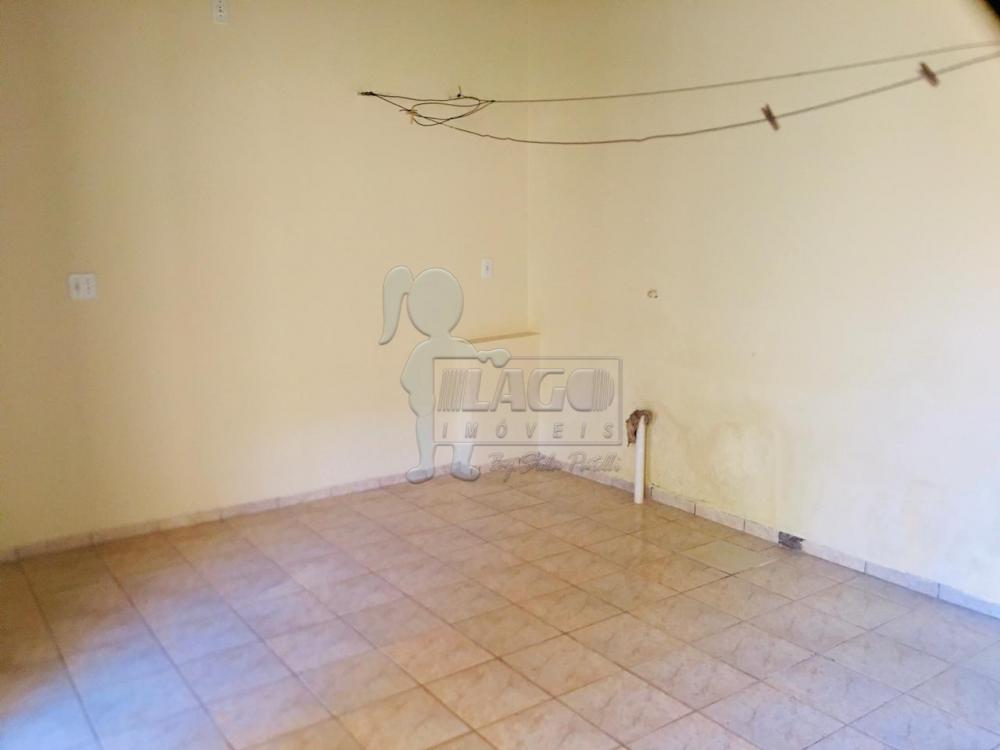 Alugar Casas / Padrão em Ribeirão Preto R$ 900,00 - Foto 19