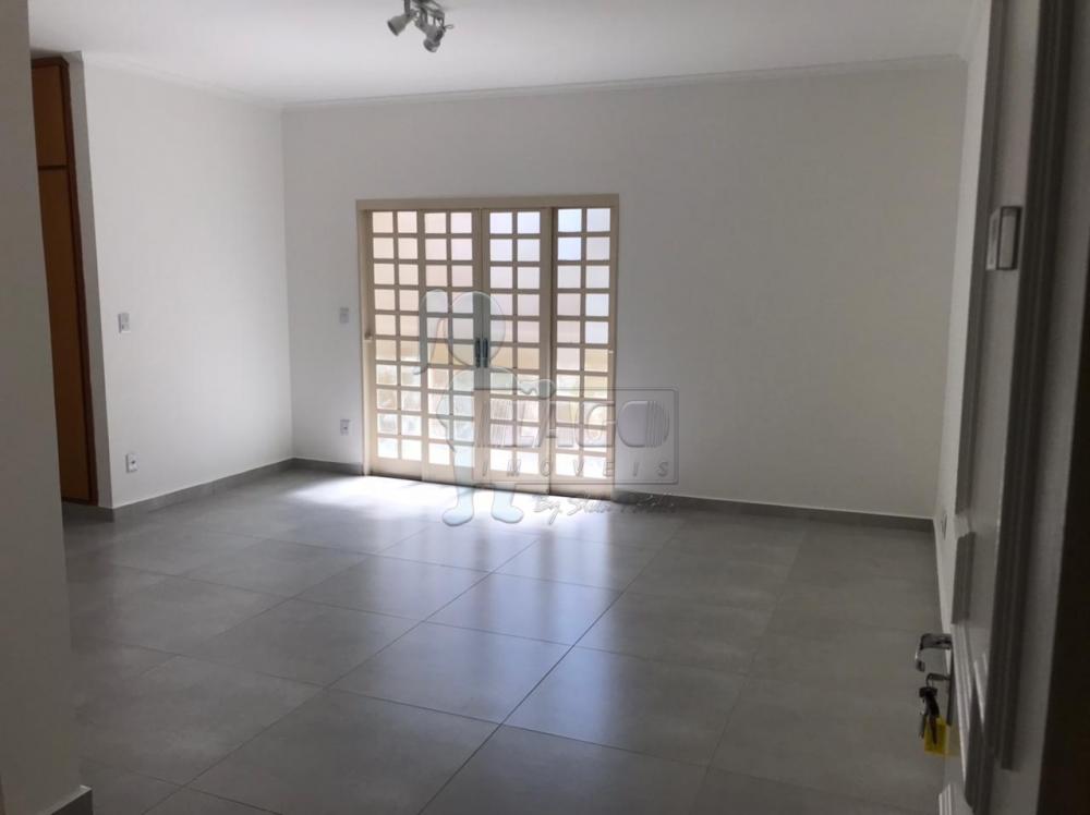 Alugar Apartamentos / Padrão em Ribeirão Preto R$ 1.750,00 - Foto 1