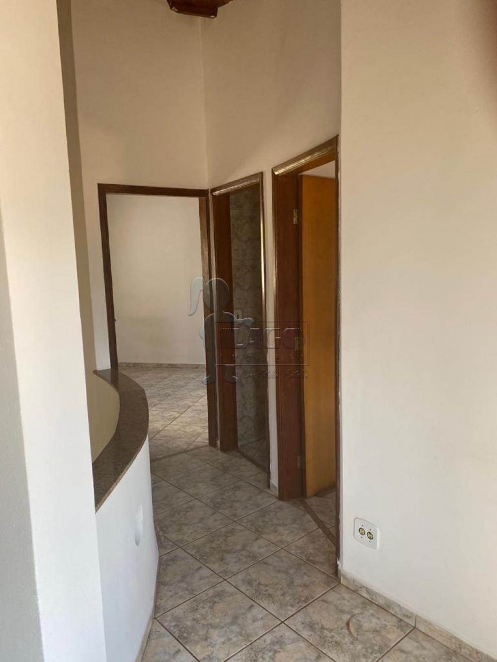 Alugar Casas / Padrão em Ribeirão Preto R$ 1.250,00 - Foto 5