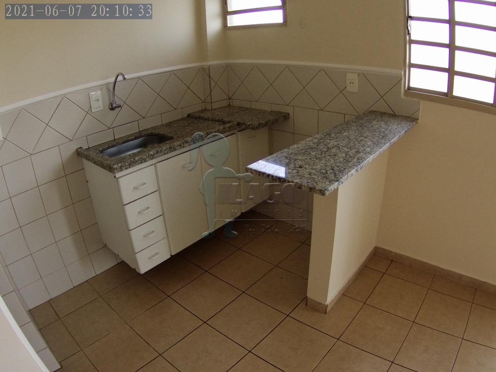 Alugar Apartamentos / Padrão em Ribeirão Preto R$ 650,00 - Foto 4