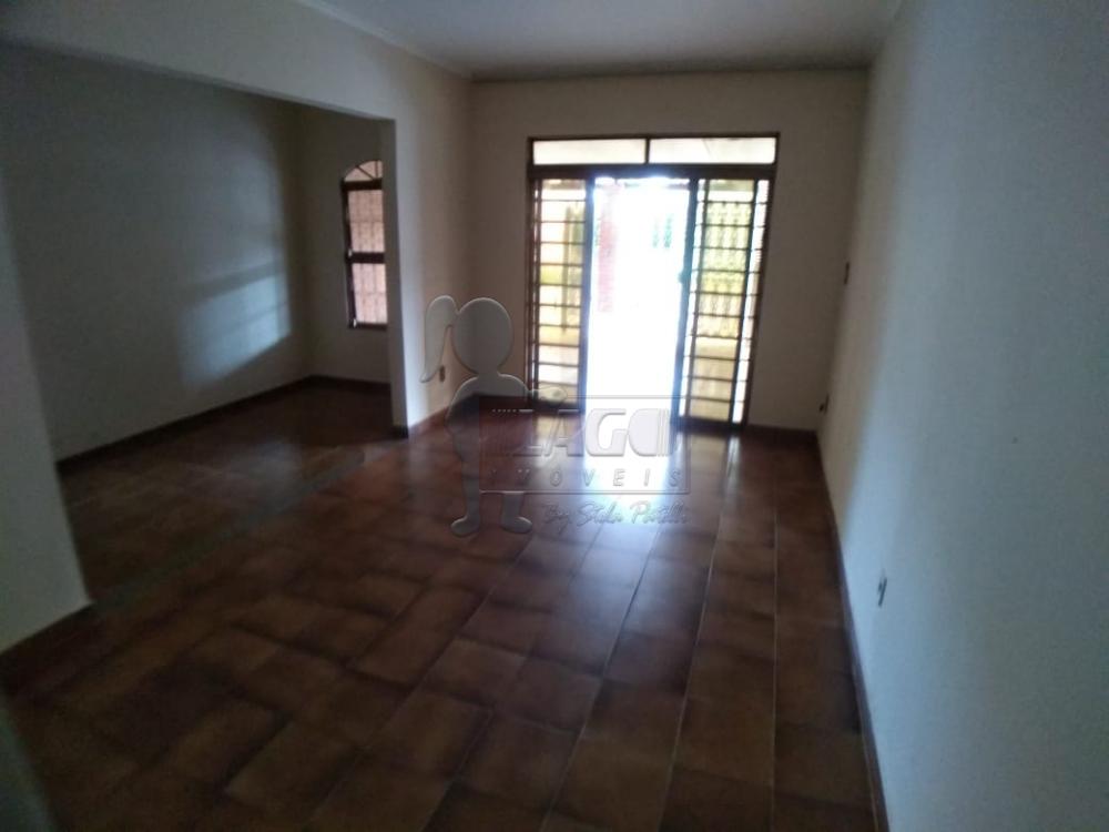 Alugar Casas / Padrão em Ribeirão Preto R$ 1.000,00 - Foto 5