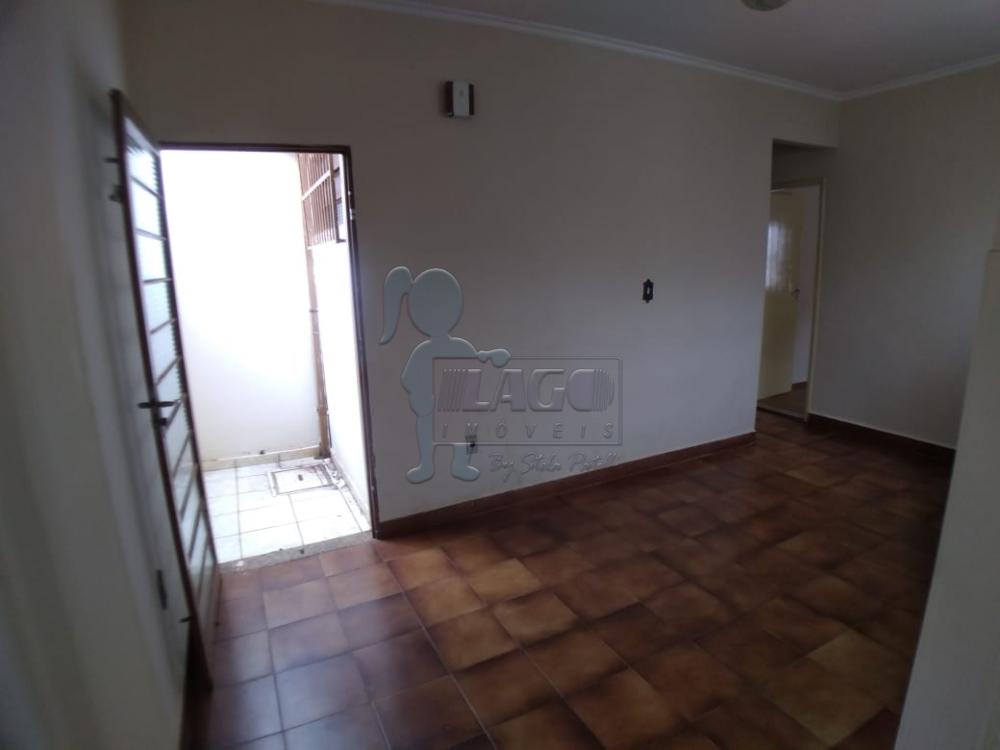 Alugar Casas / Padrão em Ribeirão Preto R$ 1.000,00 - Foto 7