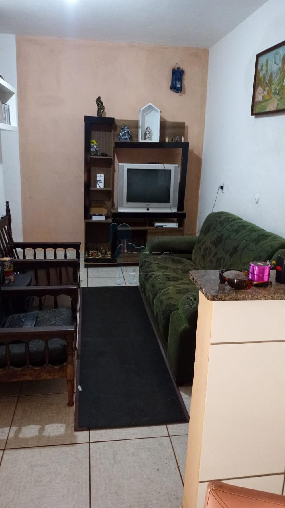 Alugar Casas / Padrão em Ribeirão Preto R$ 600,00 - Foto 11