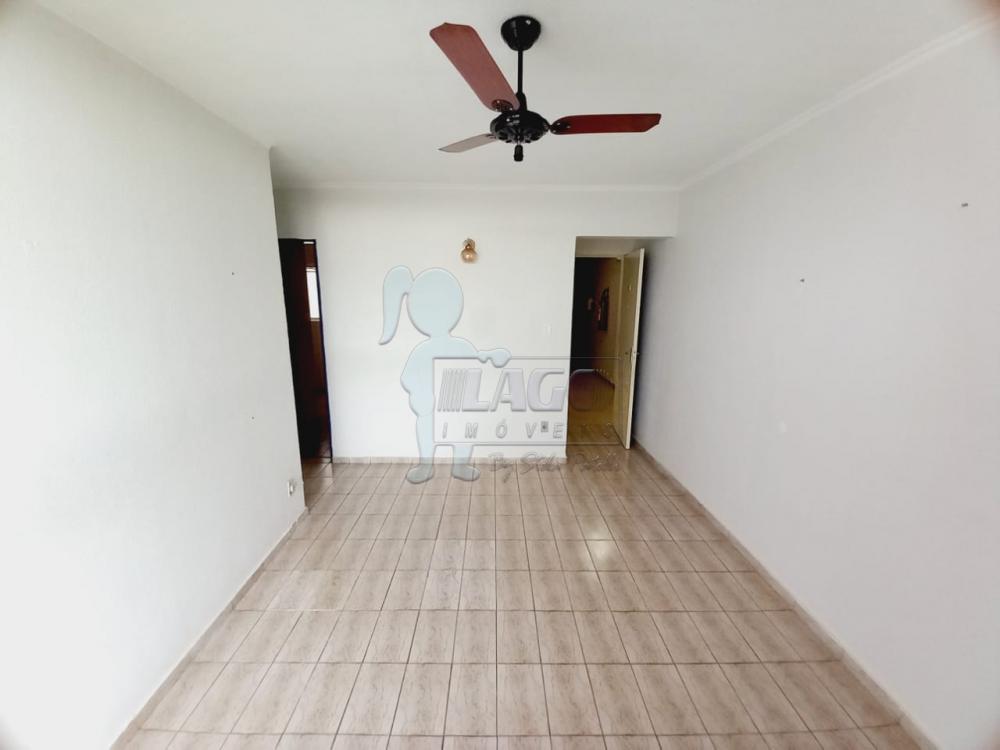 Alugar Apartamentos / Padrão em Ribeirão Preto R$ 900,00 - Foto 3