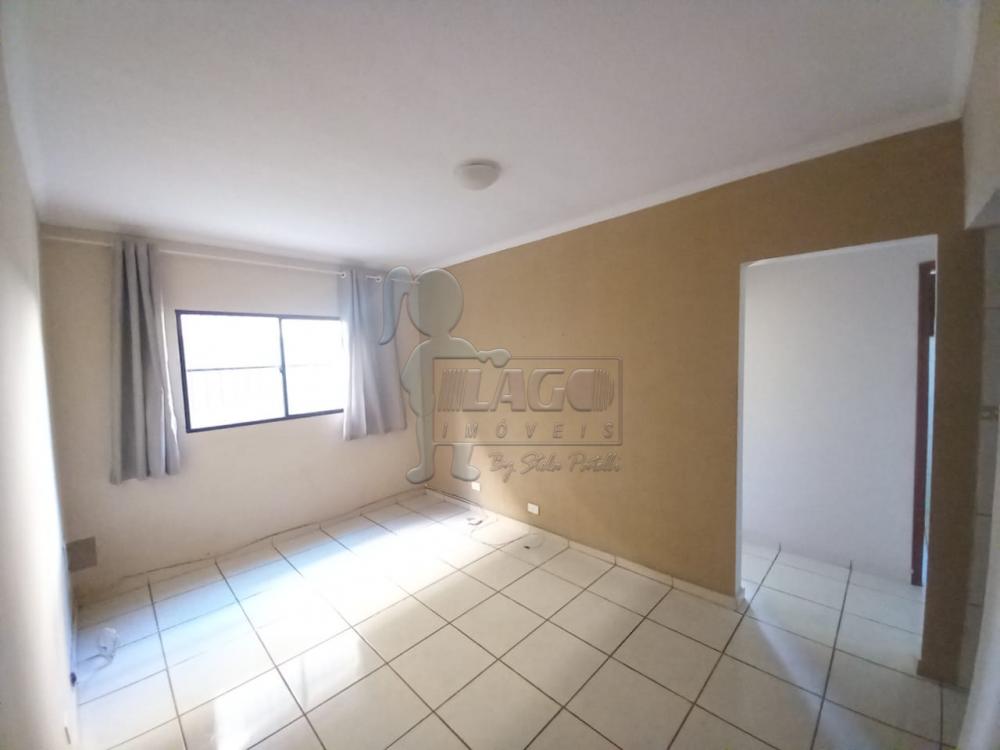 Alugar Apartamentos / Padrão em Ribeirão Preto R$ 700,00 - Foto 1