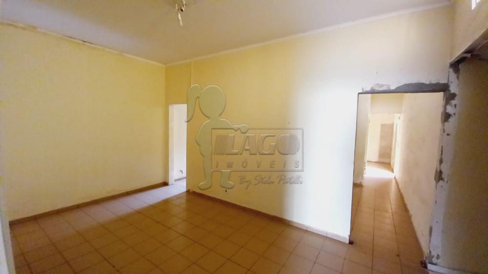 Alugar Casas / Padrão em Ribeirão Preto R$ 1.600,00 - Foto 1