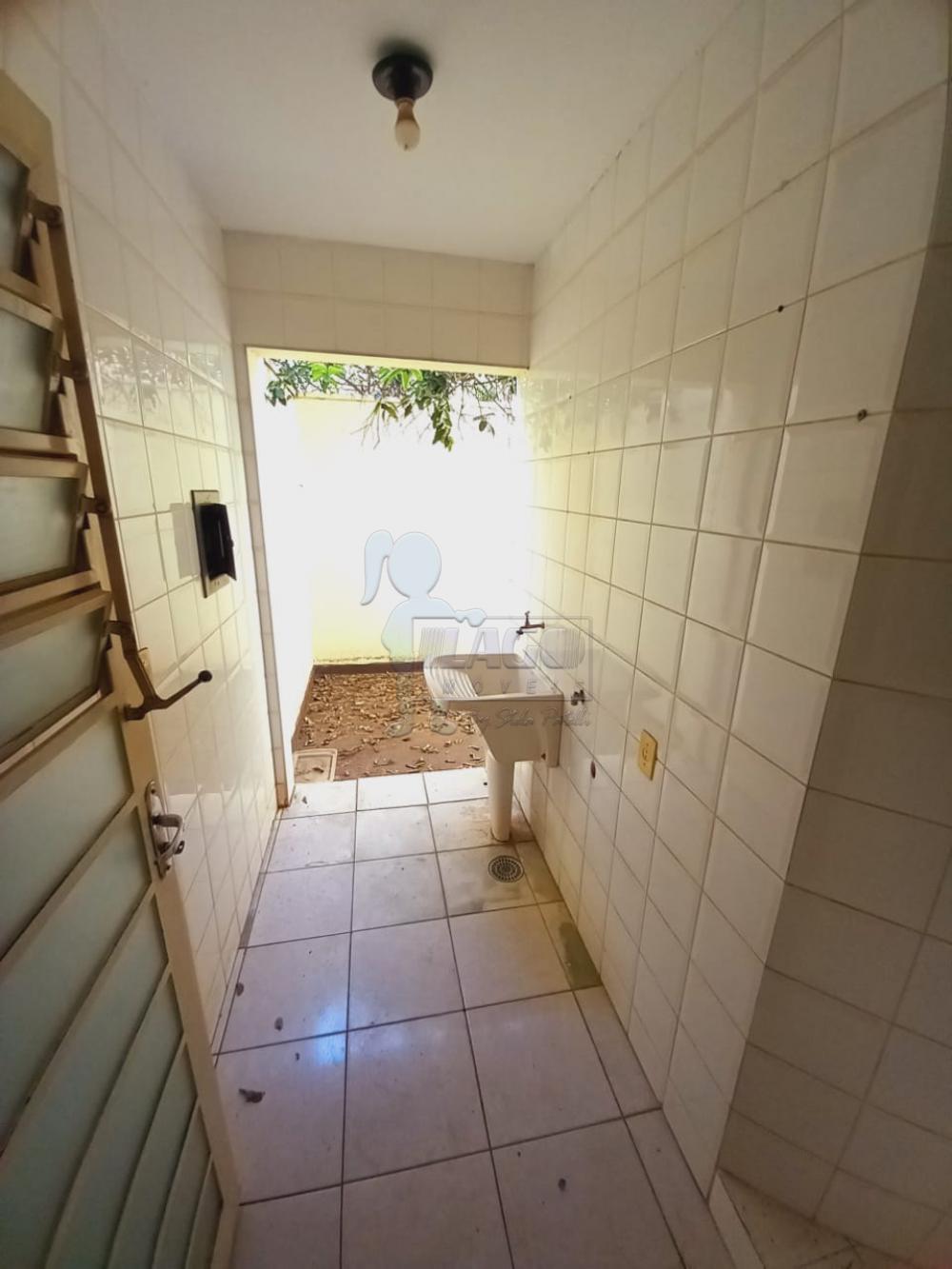 Alugar Apartamentos / Padrão em Ribeirão Preto R$ 1.000,00 - Foto 13