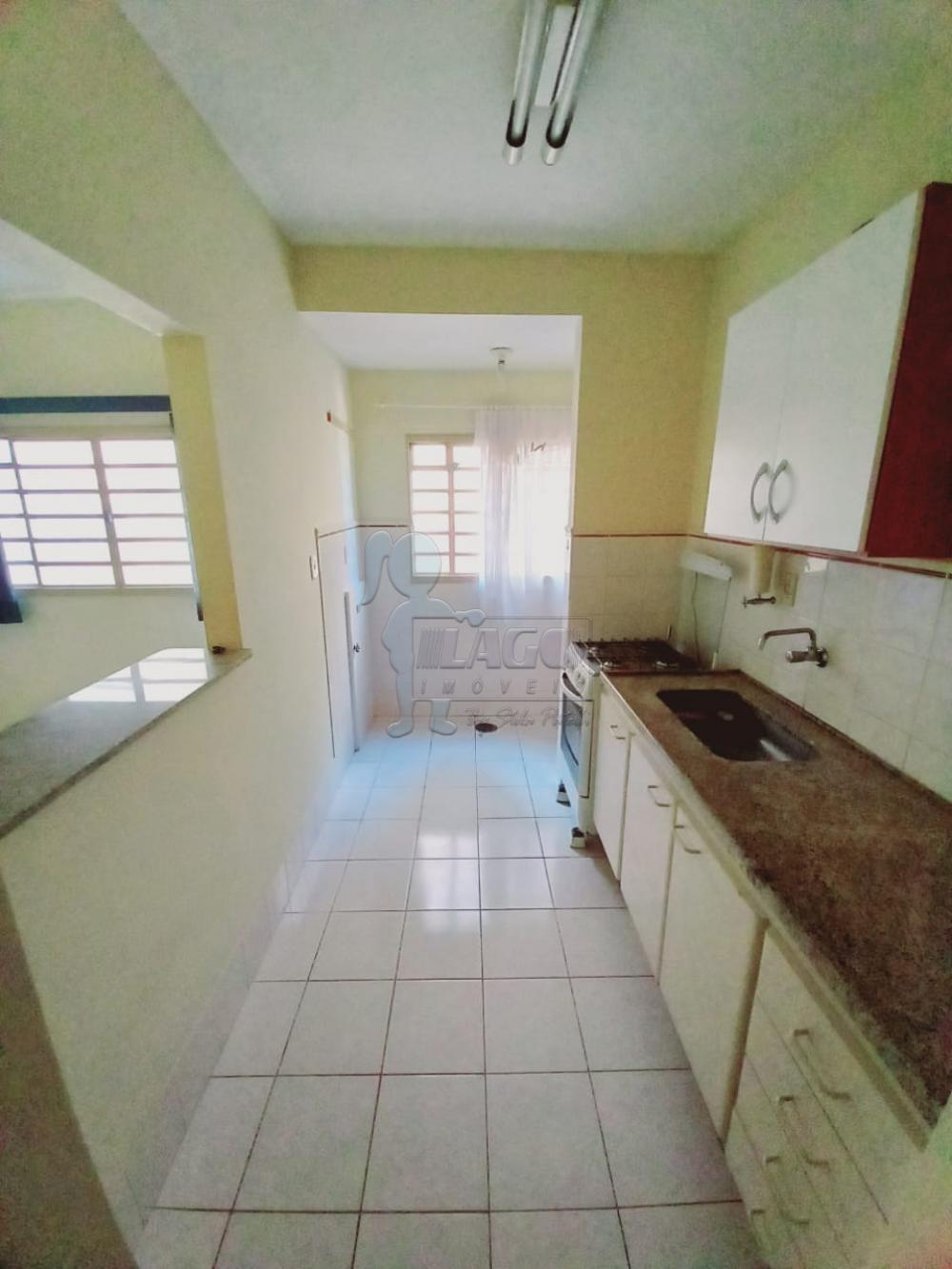 Alugar Apartamentos / Padrão em Ribeirão Preto R$ 700,00 - Foto 4