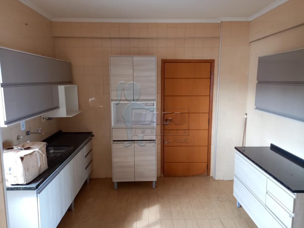 Alugar Apartamentos / Padrão em Ribeirão Preto R$ 1.200,00 - Foto 4