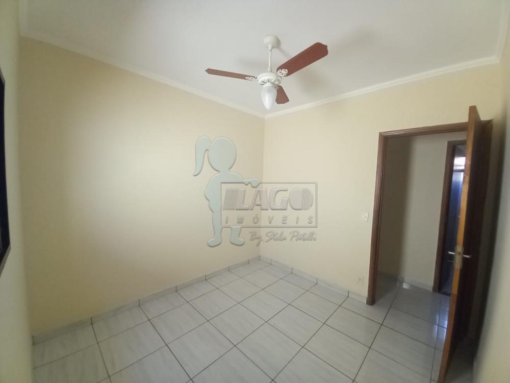 Comprar Casas / Padrão em Ribeirão Preto R$ 375.000,00 - Foto 3