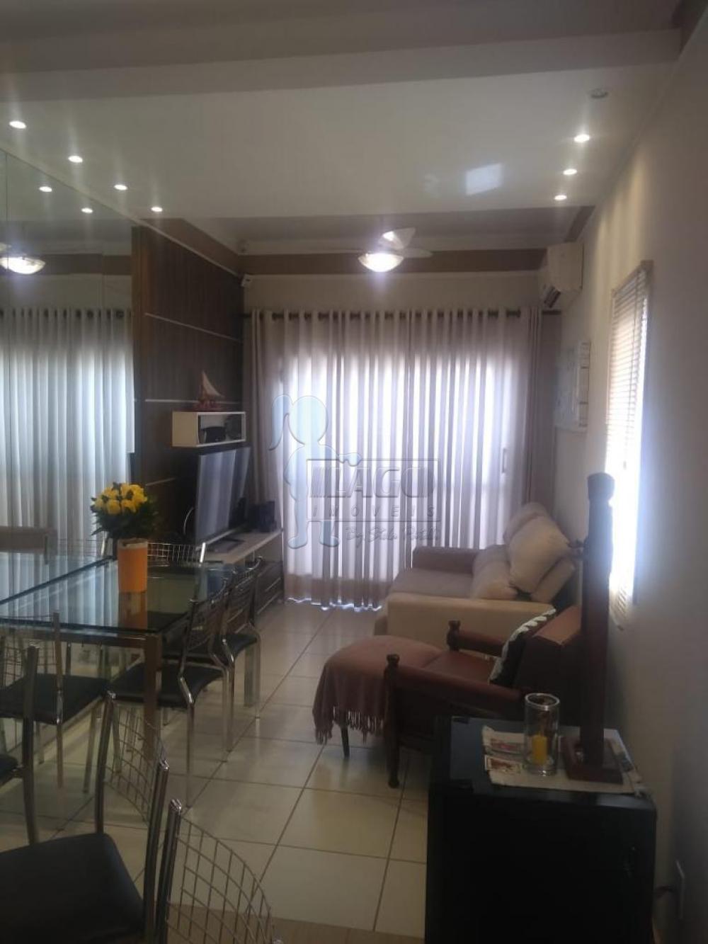 Alugar Apartamentos / Padrão em Ribeirão Preto R$ 1.300,00 - Foto 1