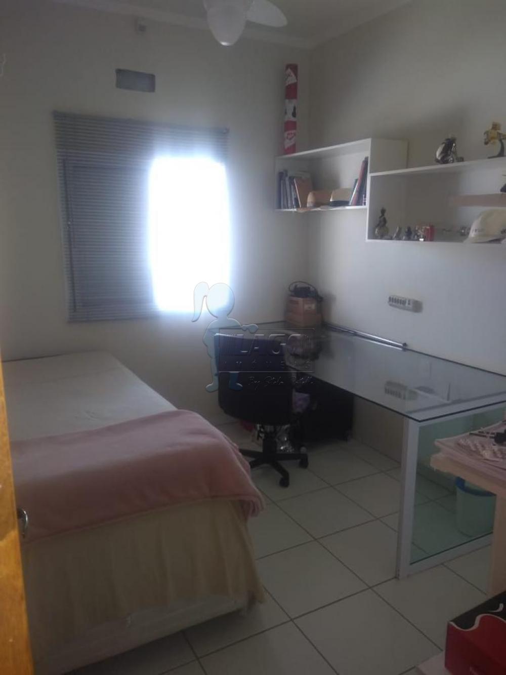 Alugar Apartamentos / Padrão em Ribeirão Preto R$ 1.300,00 - Foto 9