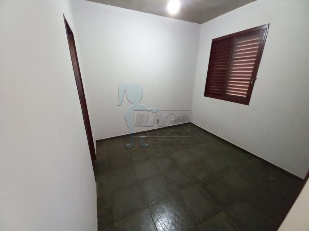 Alugar Apartamentos / Padrão em Ribeirão Preto R$ 700,00 - Foto 3