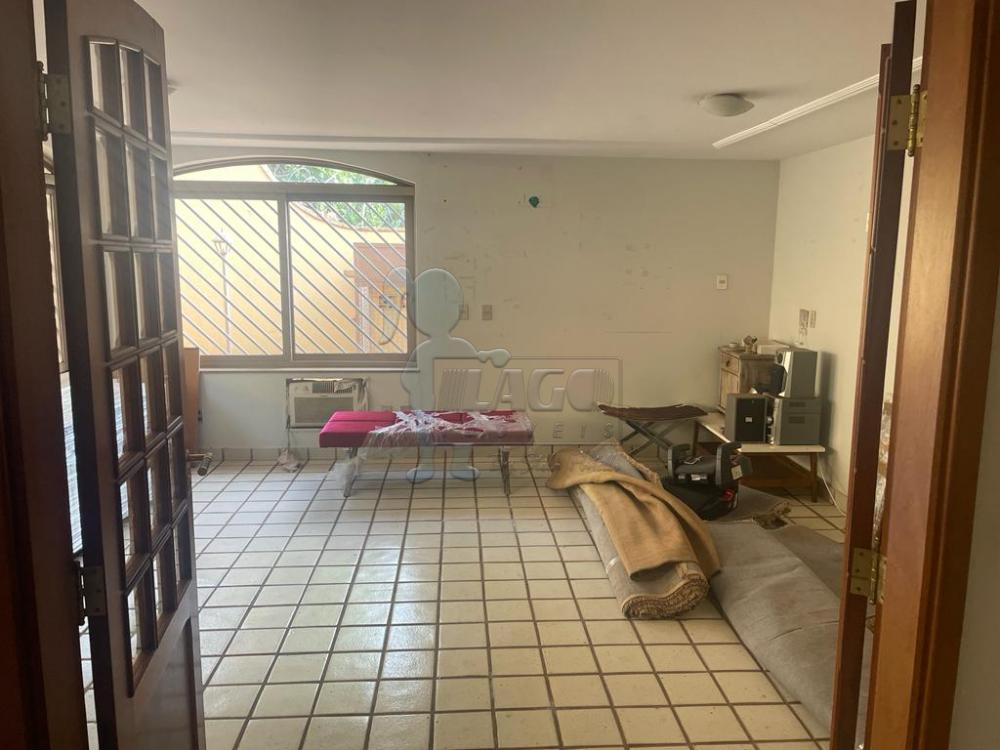 Alugar Casas / Padrão em Ribeirão Preto R$ 2.500,00 - Foto 3