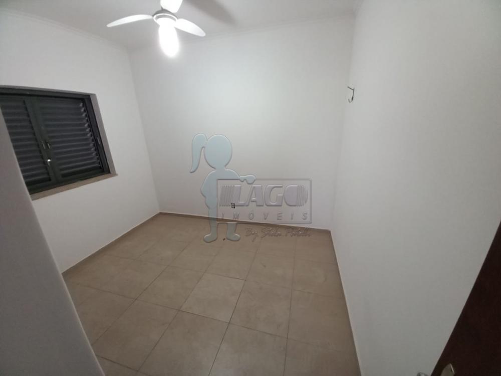 Alugar Casas / Padrão em Ribeirão Preto R$ 2.300,00 - Foto 10