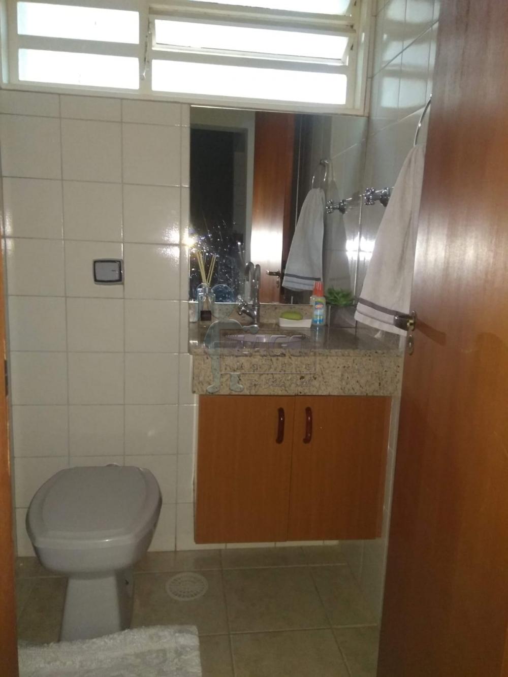 Alugar Apartamentos / Padrão em Ribeirão Preto R$ 1.750,00 - Foto 12