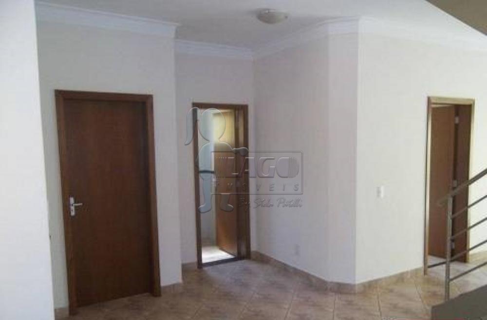 Alugar Casas / Padrão em Ribeirão Preto R$ 2.500,00 - Foto 4