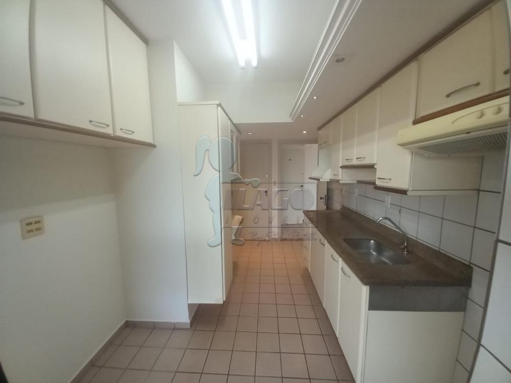 Alugar Apartamentos / Padrão em Ribeirão Preto R$ 1.300,00 - Foto 3