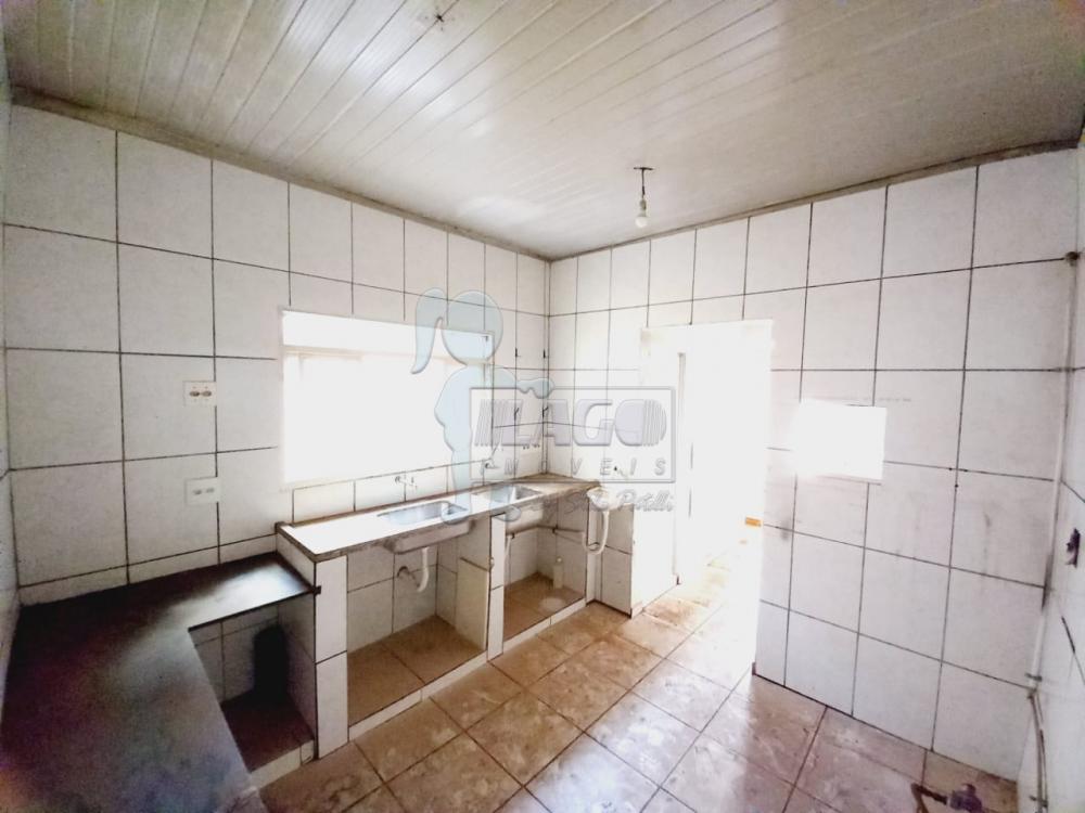 Alugar Comercial / Salão / Galpão em Ribeirão Preto R$ 1.300,00 - Foto 3