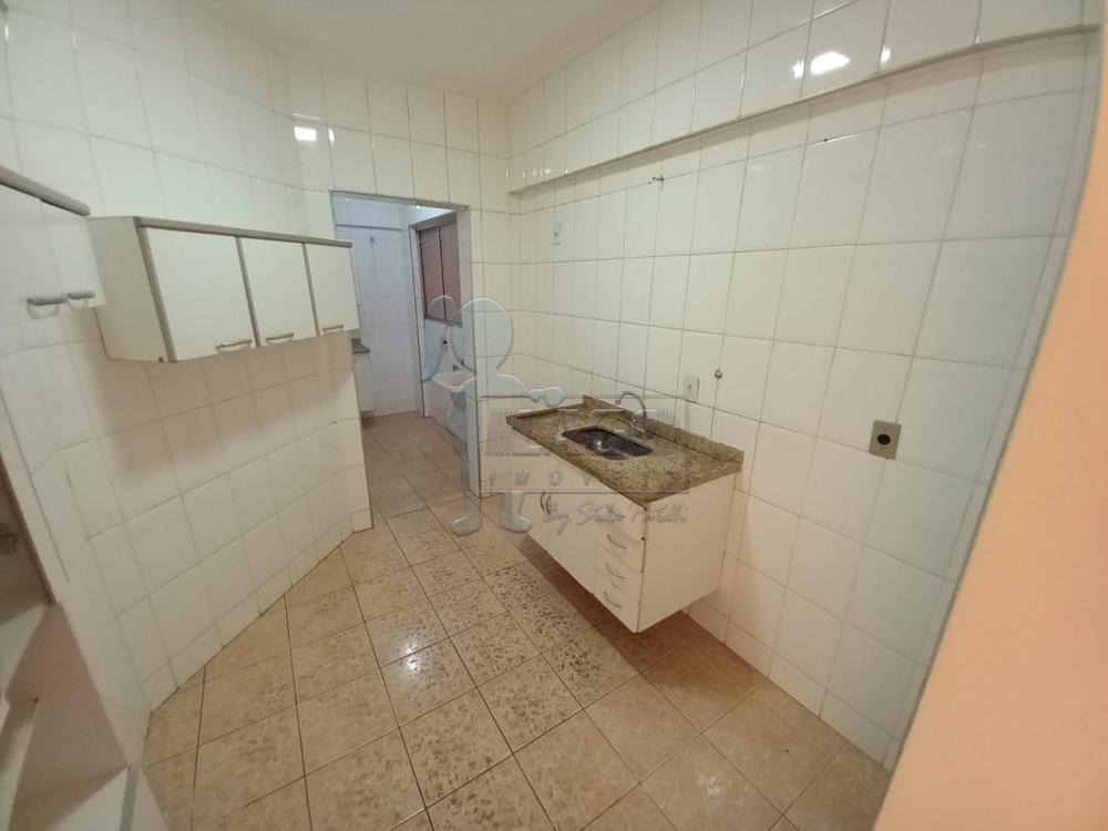 Alugar Apartamentos / Padrão em Ribeirão Preto R$ 750,00 - Foto 3